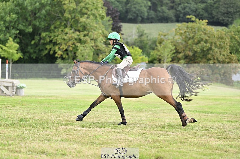 240825X-102722-31348 - 70cm XC 10.00 to 11.00