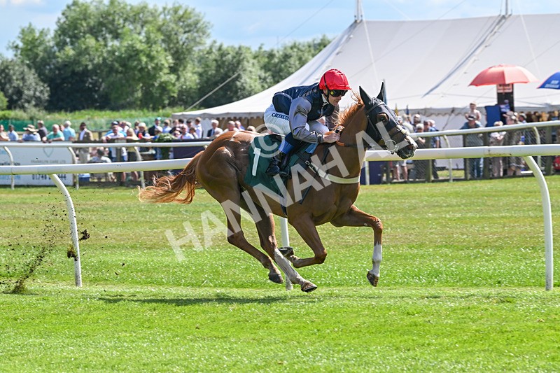 160725-Race 3-Miss Yechance-9011 - Race 3