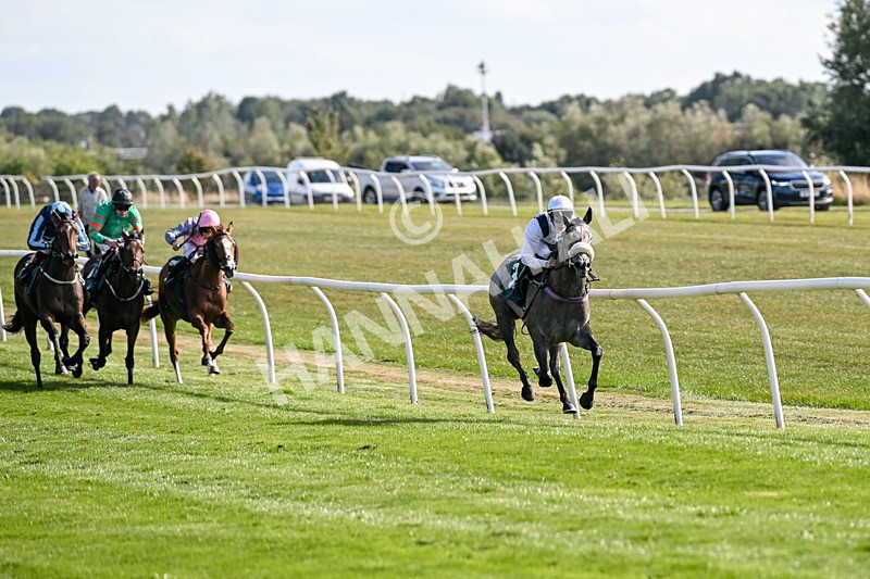 090925-Race 3-Maasai Mata-8624 - Race 3