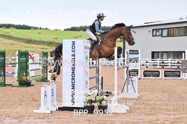 BPP_9952 - CLASS 24 SUN Redpost Equestrian Senior Foxhunter/1.20m Open
