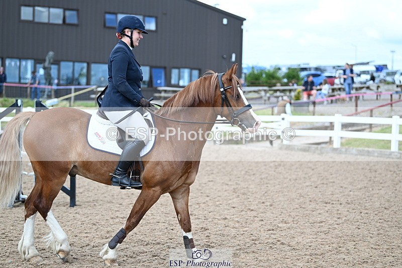 240608A-161130-01740 - Cls 13 85cm Amateur Qualifier