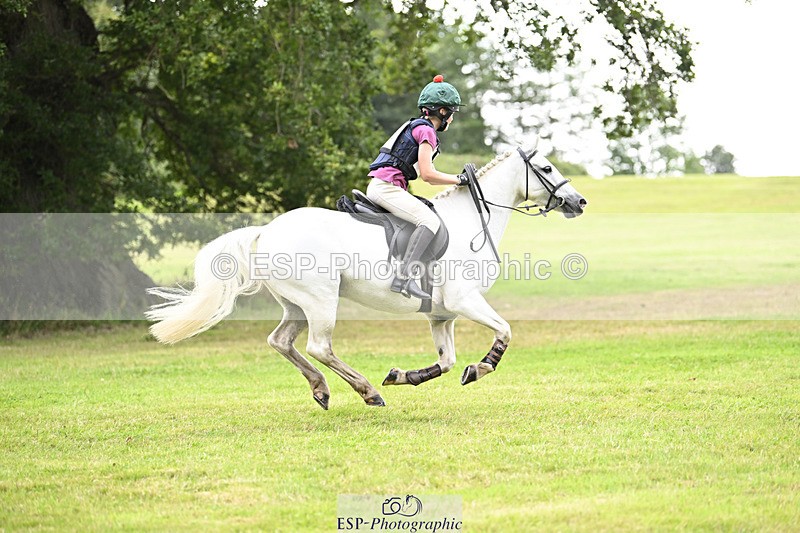 240825X-165521-37643 - 80cm XC 16.30 to 17.30