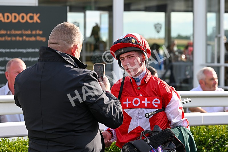 280824-Race 6-Night On Earth-5019 - Race 6