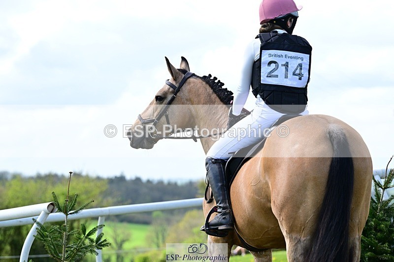 260418-133632-04633 - E-214-Fiona.Lewis