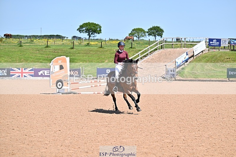 260524-132930-01899 - Cls 33 Pony Discovery and 90cm Open