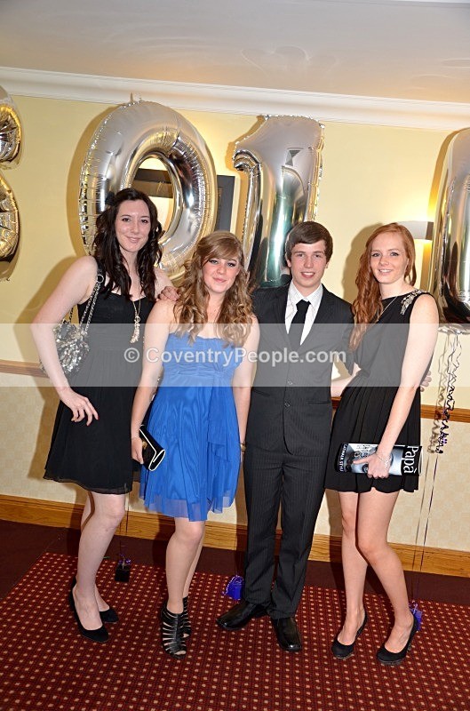 COU_3668 - Prom Favourites