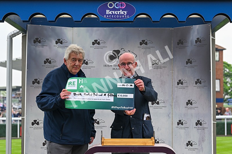 140524-Race 1-Moving Force-1396 - Race 1