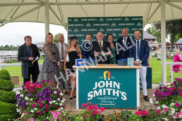 130724-Race 7-Ray Vonn-9656 - Race 7 5.25pm John Smith's Sprint Handicap