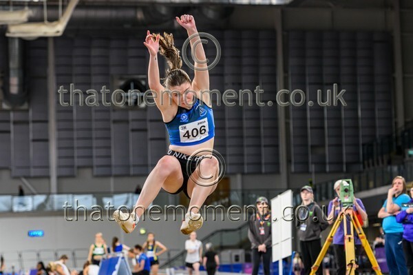 AgeInd25SUN-912258 - Field Female