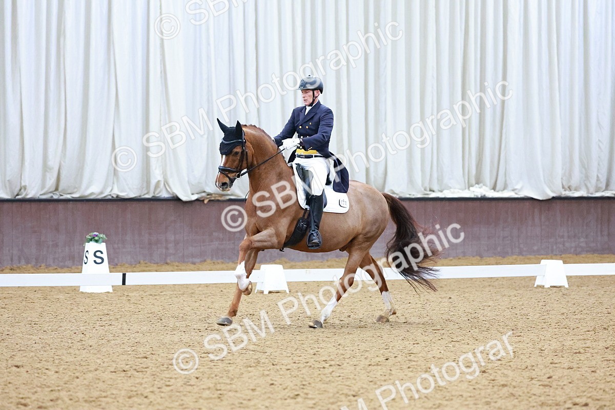 SBM_004356 - Class 17-19- FEI PSG-FEI INT