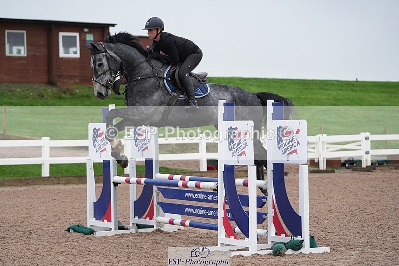 251107-095240-00120 - Cls 2 British Novice and 90cm Open