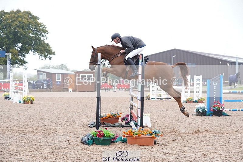 241006A-123836-06824 - Cls 20 Snr Newc & 1.10 Open