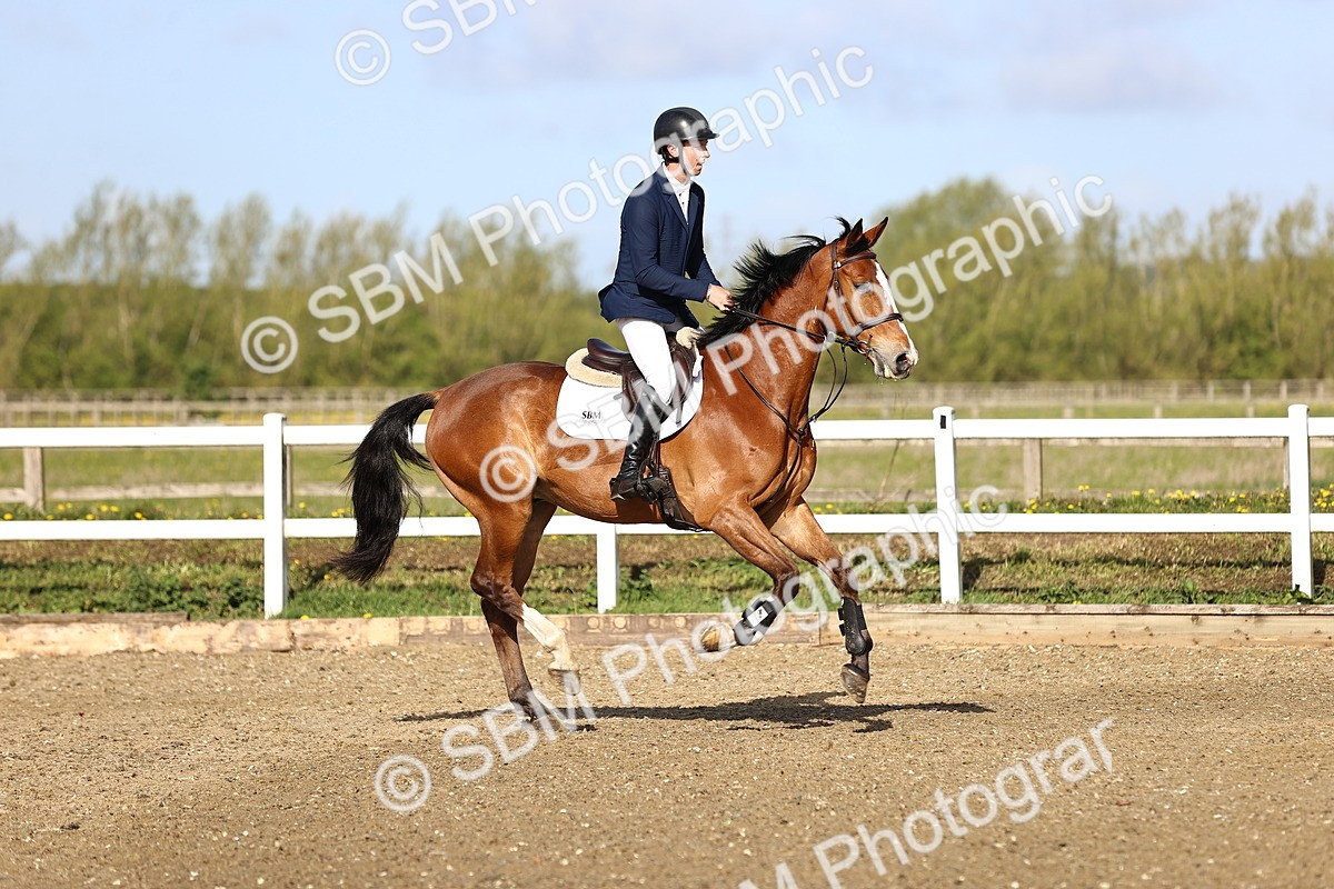 SBM_002930 - Class 14 - Clear Round