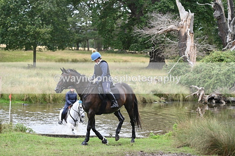 WJ7_3569 - Time at Water 12:15 to 12:50