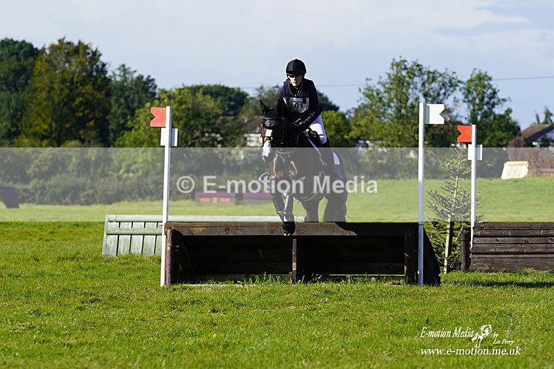  WWHT 031021 536 - WWEC Novice Restricted (0.80m) 18/10/20