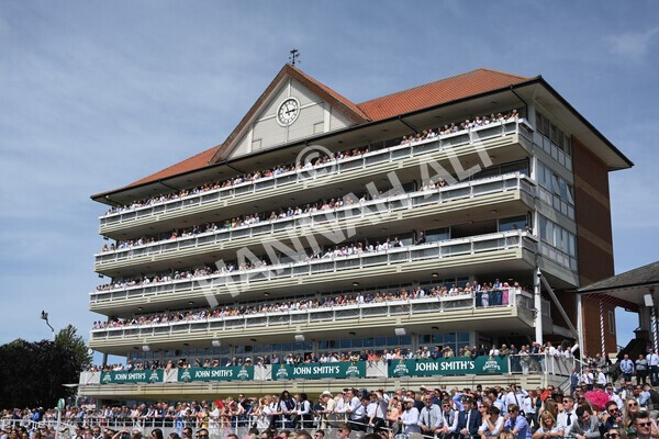 yr09072022r3-18 - Race 3 2.55pm John Smith's Stayers Stakes