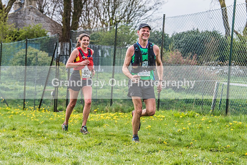 3 Peaks-3425 - The 3 Peaks Race - The Finish - Saturday 29th April 2023