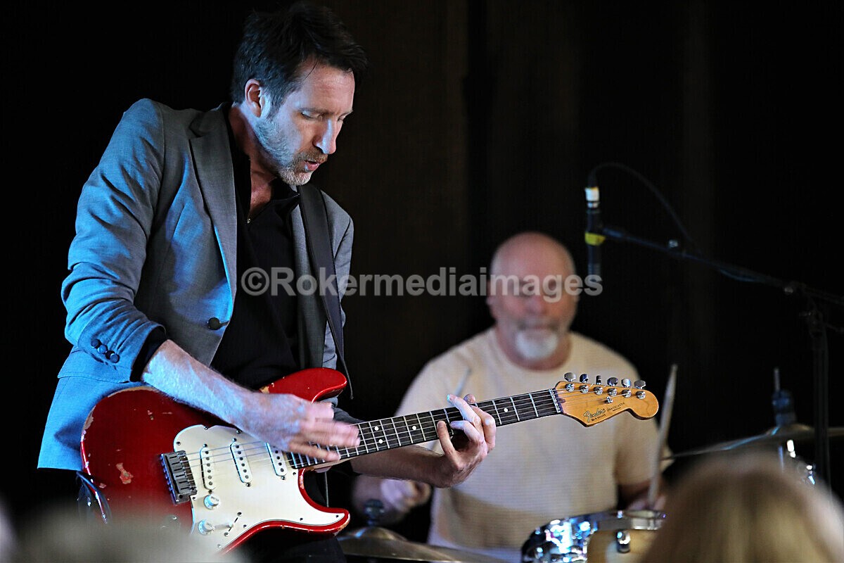 FOLK N BLUES-319 - FOLK and BLUES SEPT 2022