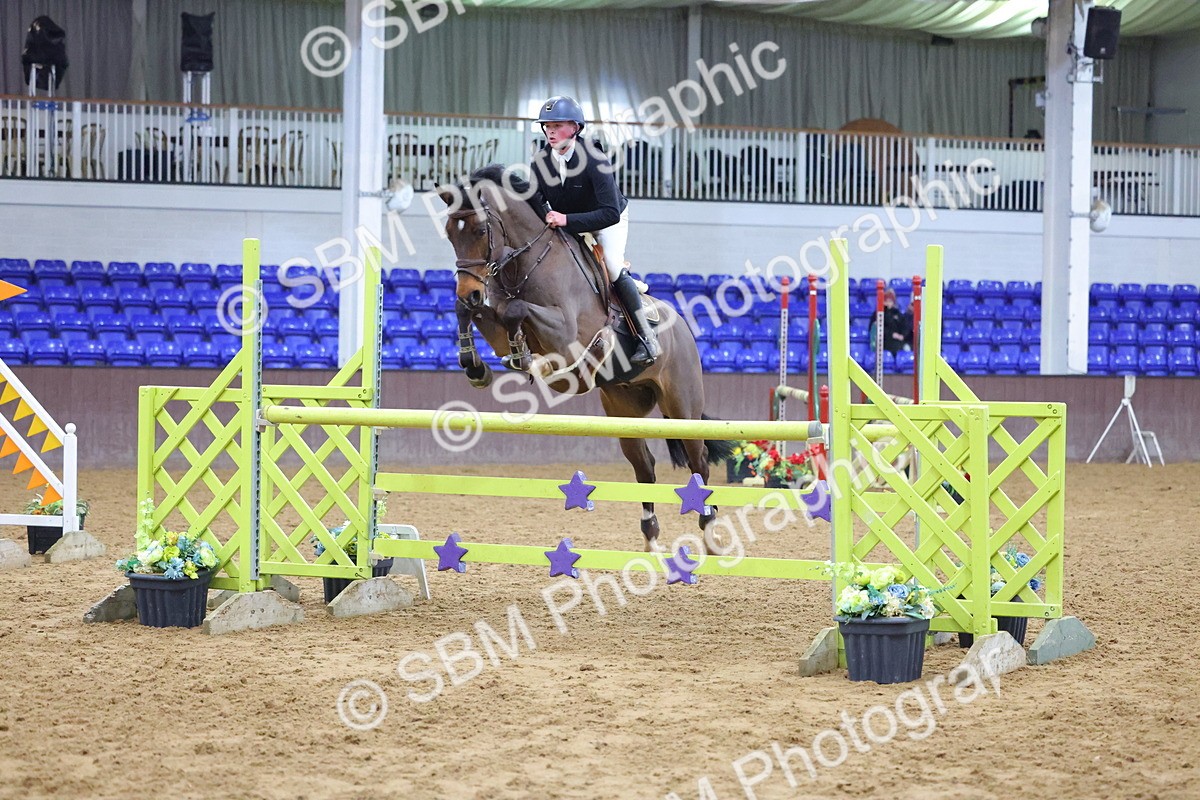 1I0A4855 - Class 9 - Senior Newcomers/ 1.10m Open