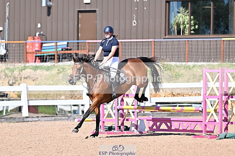 250708A-165422-00135 - 70cm Classes