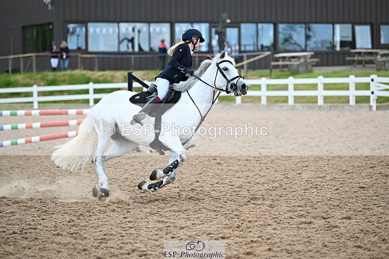 240608A-134935-01270 - Cls 10 Pony Discovery and 90cm Open