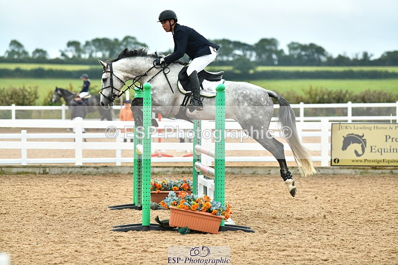 230730A-143850-10413 - Cls 35 1.05m Amateur Quali