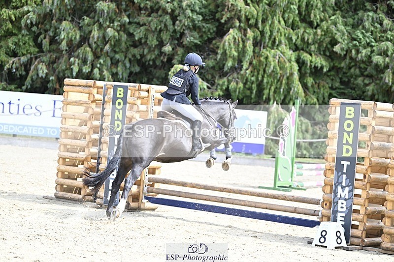 250821A-134725-16424 - WC Round 2 13.00 to 14.00