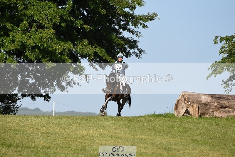 230527-181952-14368 - 178-RIDIRE_DORCHA-Lucy_Stimson-XC