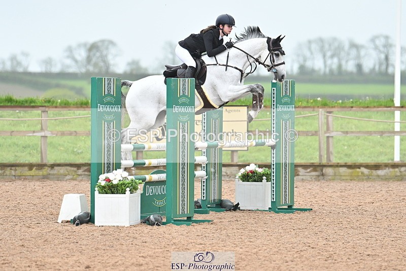 240505A-133939-05693 - Cls 5 Pony Foxhunter & 1.10m Open