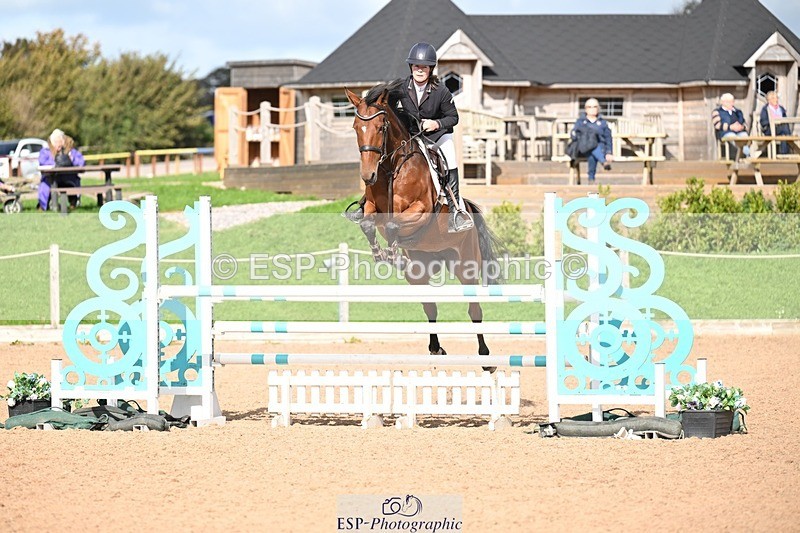 251005-142446-03895 - Cls 21 Newcomers and 1.10m