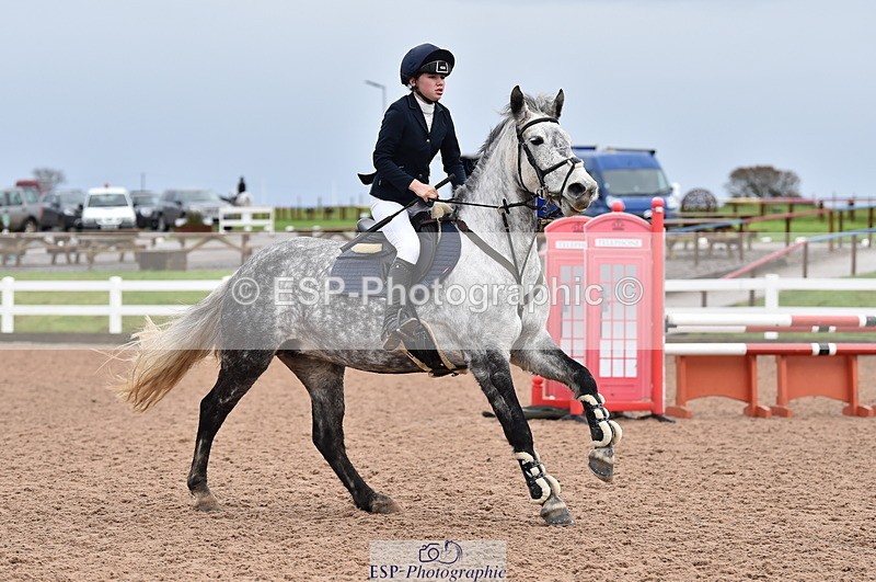 231203A-105608-00646 - Cls 3 Discovery & 90cm Open