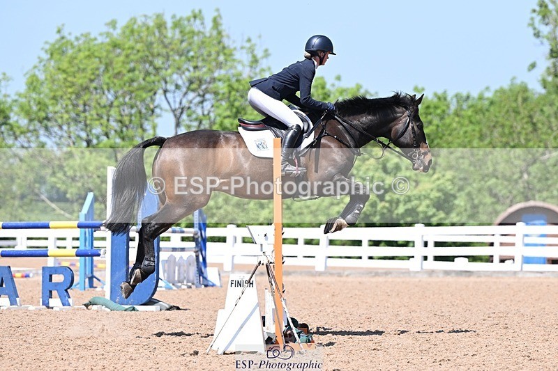 250514-130806-00419 - Newcomers and 1.10m Open