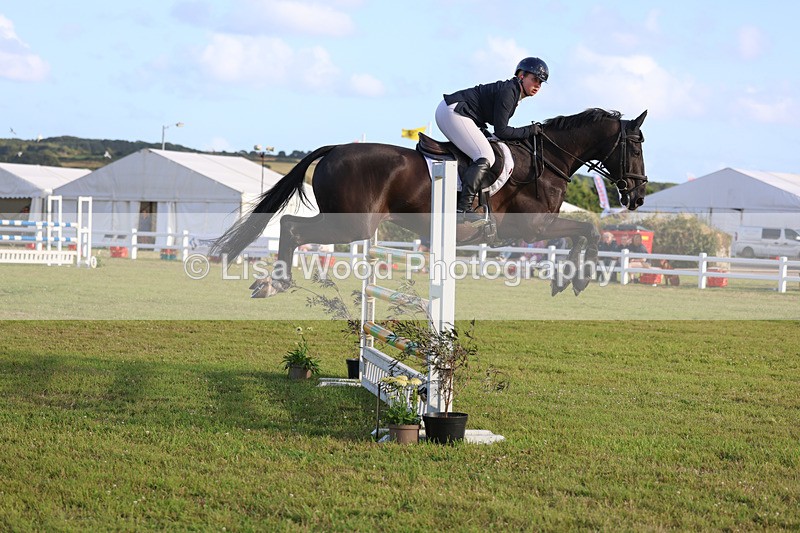 3E7A4782 - Class C1: Showjumping Senior Newcomers/1.10m open