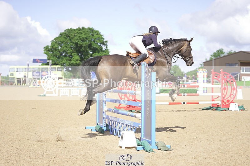 230806A-112340-01580 - Cls 13 Snr Newcomers & 1.10m Open