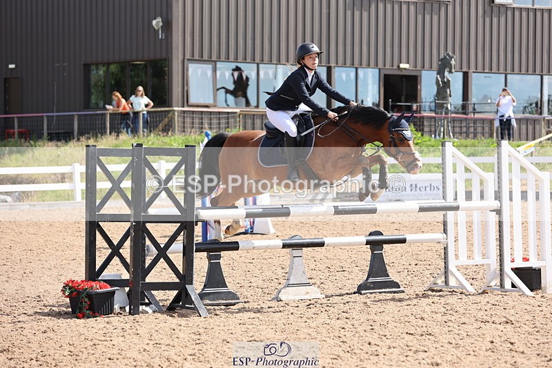 240629A-100118-03922 - Cls 17 Discovery and 90cm Open