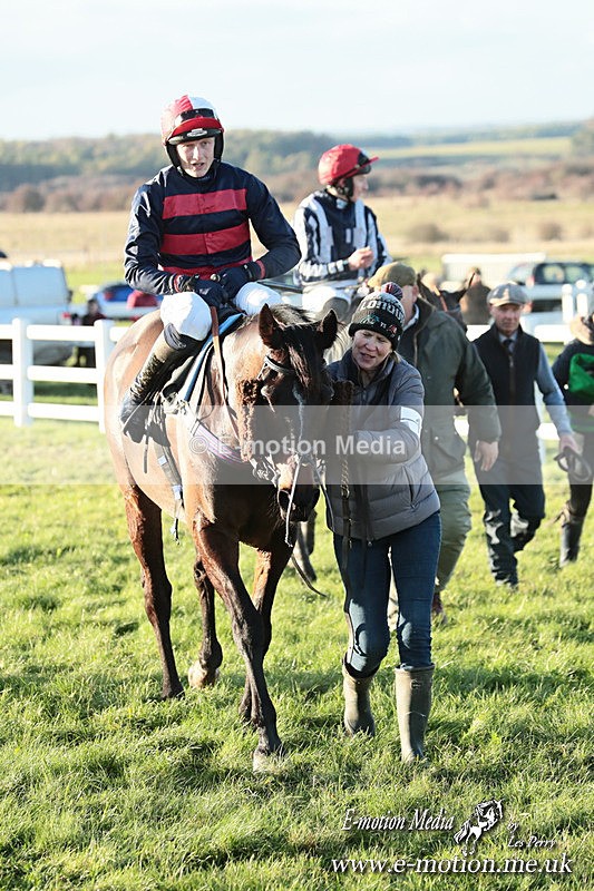 PtP 301125  0807 - Hursley Hambledon Point-to-Point Larkhill Racecourse 30/11/2025