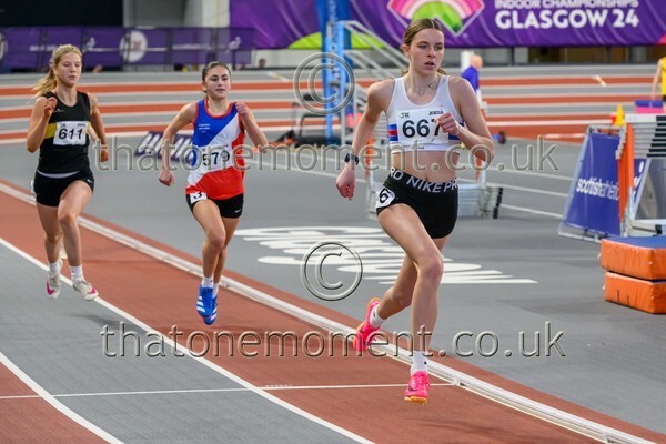 AgeInd25SAT-919555 - Track Female Set One