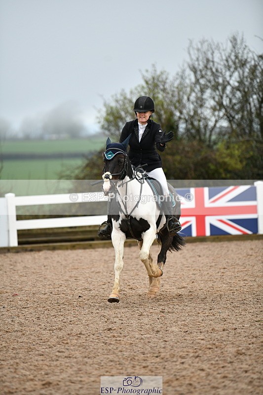 240317A-093214-04747 - Cls 30 85cm National Amateur Quali