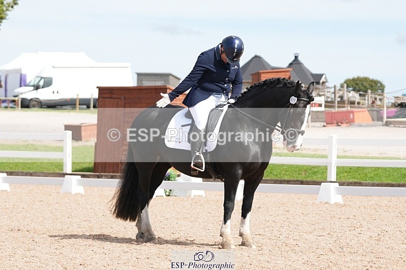 250906-133205-03641 - 018-Kathy.WhiteMilly.111