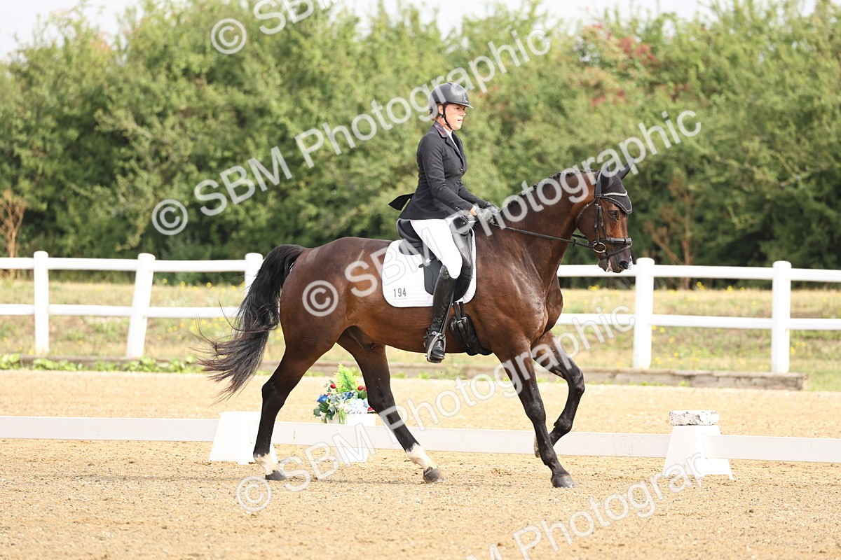 SBM_005414 - Class 6 - Novice 6 - 9.30-10.12