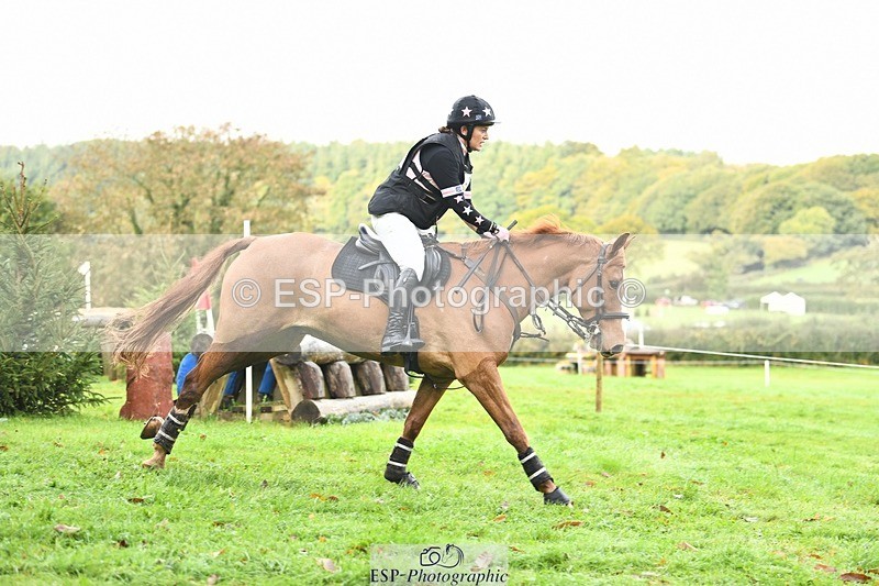 231021-094056-13032 - 606-GOLDEN.HEART.BREAKER-Emily.R.Vincent-SC+XC