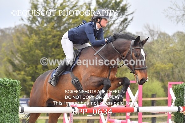 BPP_0634 - CLASS 6 FRI Senior Foxhunter/ 1.20m Open