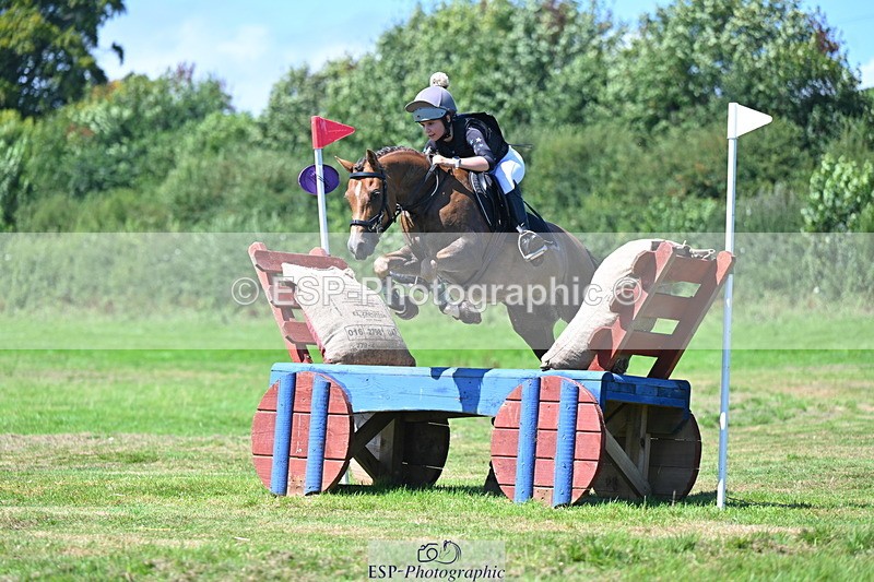 240811A-123540-03600 - 121-