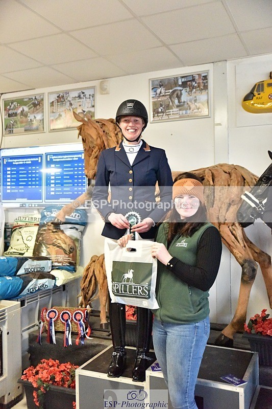 250214-130814-00350 - Freestyle Medium Silver Presentation