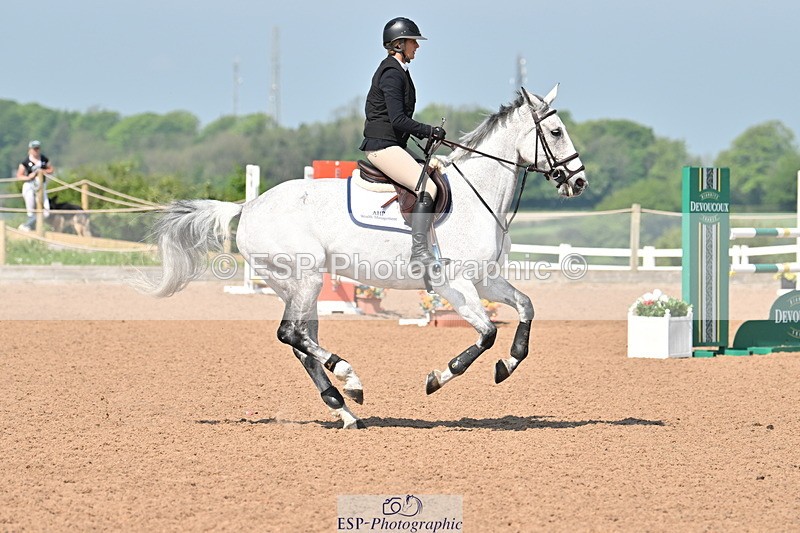 240512A-110943-17494 - Cls 48 National 1.30m Open