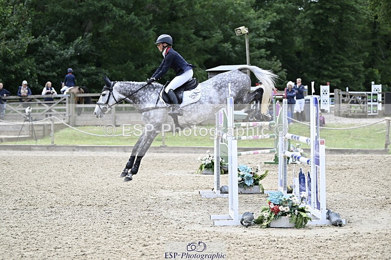 250525A-125902-17553 - B-357-Rosalind.Canter-ARMSCOTE.EXPLORER