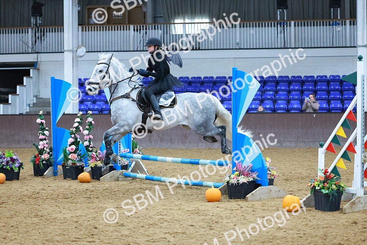 SBM_003675 - Class 4 - Pairs