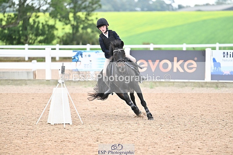 250920-101125-00140 - Cls 20+21 Club and Schools 60cm