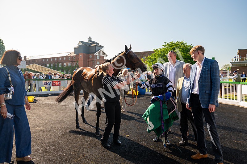 180524-Race 6-Diamondonthehill-Yorkshire-9603 - Race 6