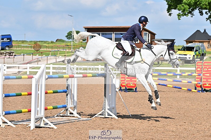 240605A-163240-01089 - Cls 6 National 1.30m and 1.40m